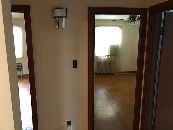 5th image of 12 Highland Avenue # Second Floor