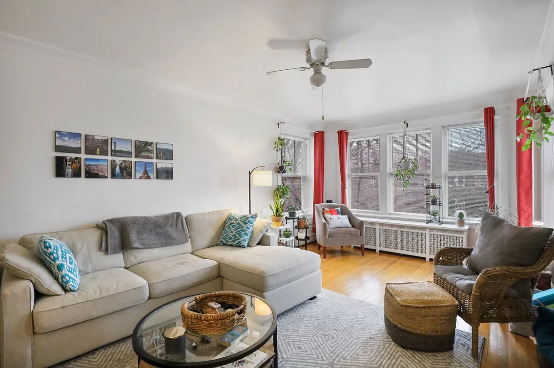 2 bed, 1100 sqft, $2,450 — Photo 2