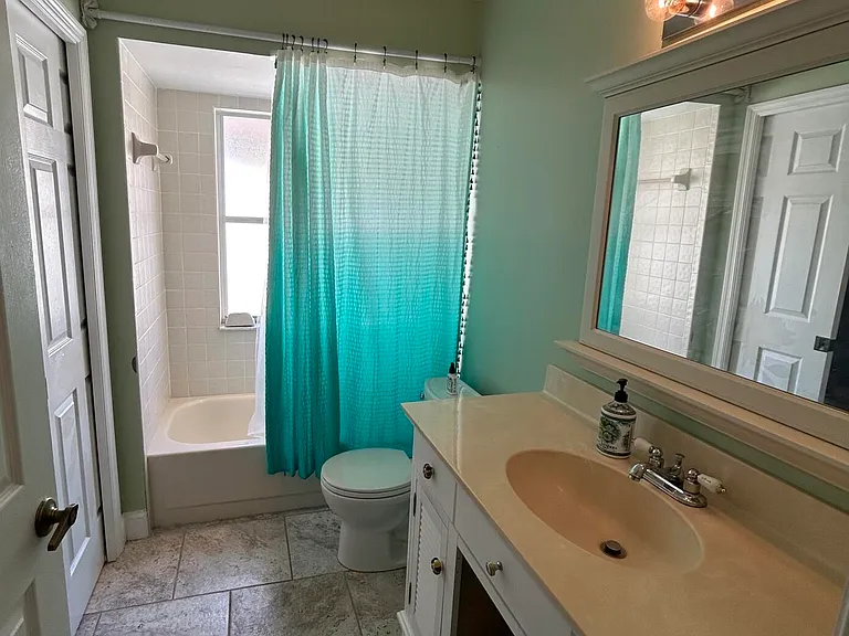 6376 Breckenridge Cir — Photo 7