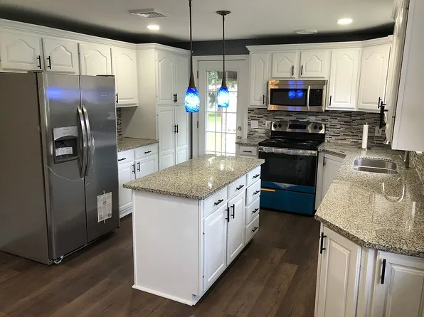 8602 Penny Dr, Bath, PA 18014