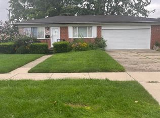 24161 Blackmar Ave, Warren, MI 48091
