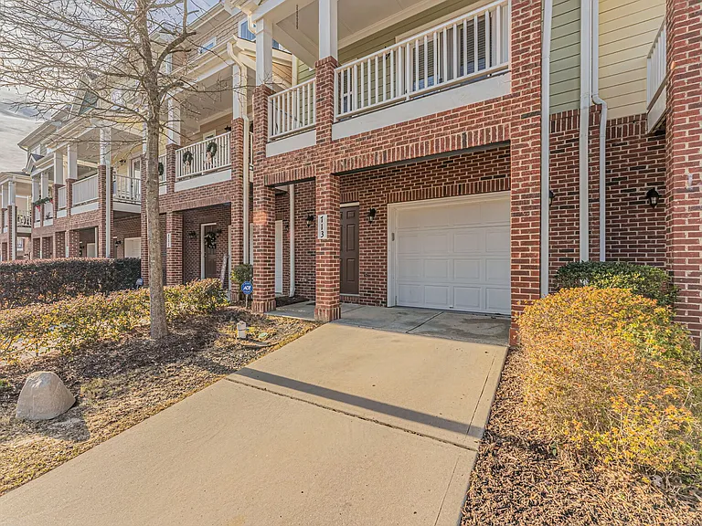 713 Samuel Cary Dr — Photo 43