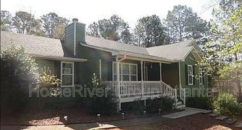 1st image of 200 Richmond Pl