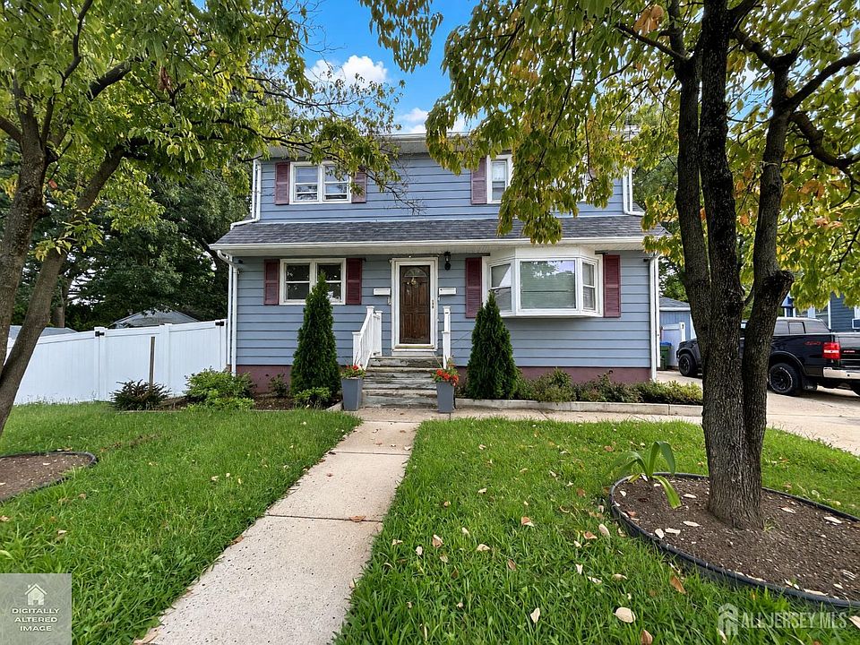 1st image of 90 Harrigan St