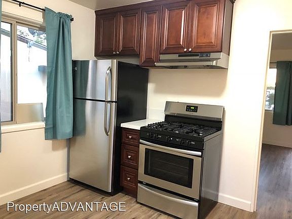 2nd image of 3330 Clairemont Mesa Blvd