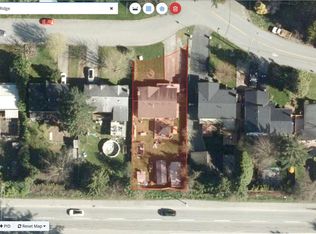 21944 Laurie Ave, Maple Ridge, BC V2X7V8