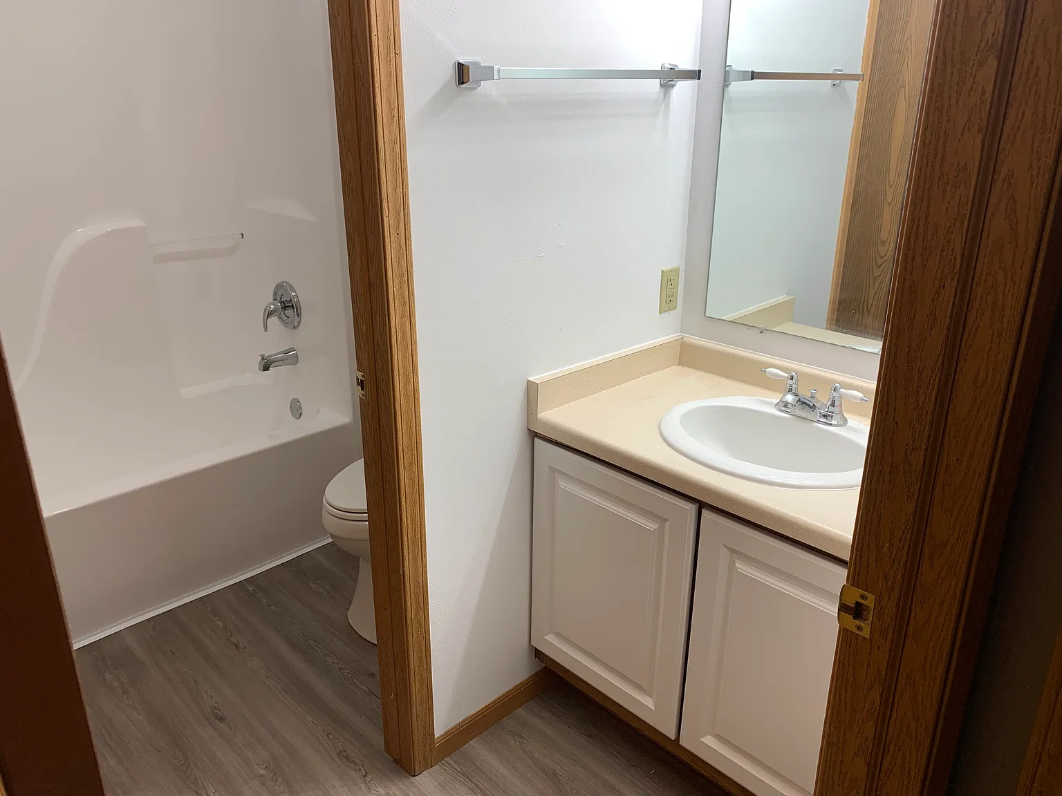 2 bed, 1000 sqft, $1,125 — Photo 1