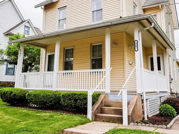 907 Race St, Perkasie, PA 18944