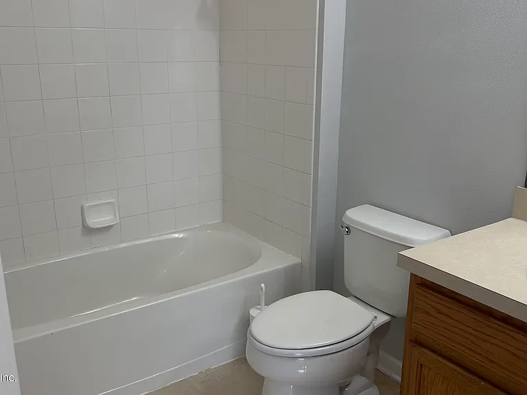 3945 Buckthorne Dr #A — Photo 24