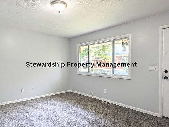 3rd image of 1538 White Ave #B