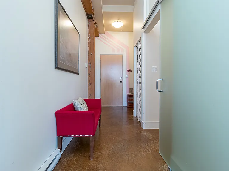 Pandora Ave — Photo 18