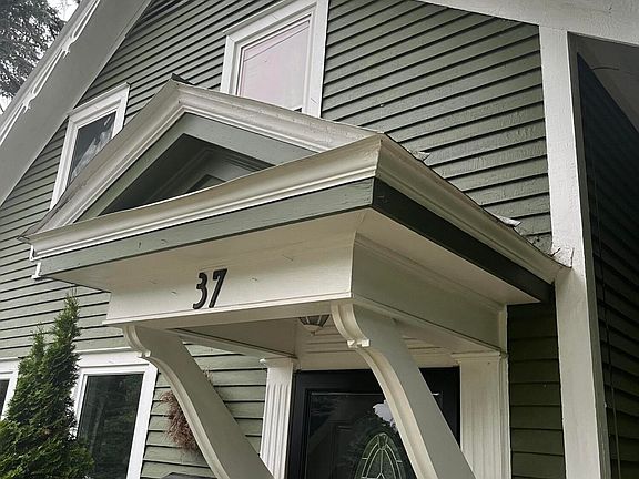 2nd image of 37 W Church St