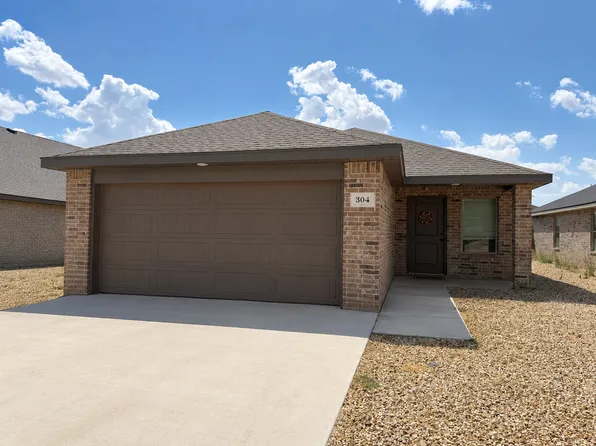 304 E 76th St, Lubbock, TX 79404