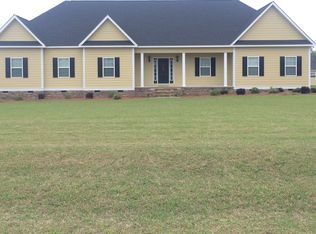 15 Thomas Dr, Tifton, GA 31794