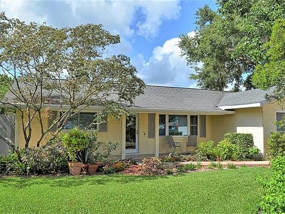 2nd image of 77 Lantana Dr