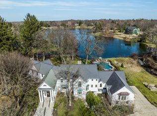 1780 Kensington Rd, Bloomfield Hills, MI 48304