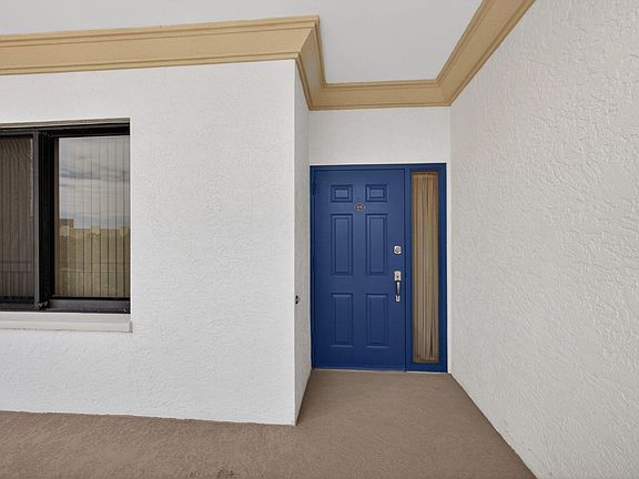 3rd image of 370 Golfview Road #503