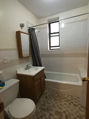 Rented by Sterea Agency | media 22