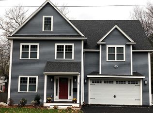 69 School St, Lexington, MA 02421