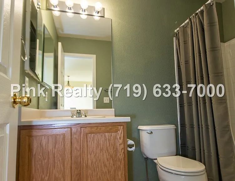 985 Ridgebury Pl — Photo 27