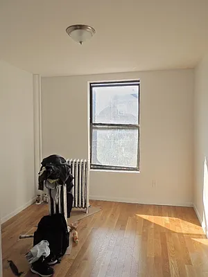 Rented by Marjorie Thompson, LREB | media 4