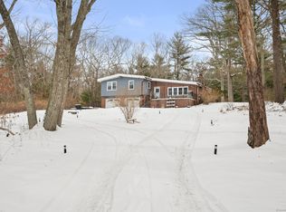 686 Squaw Rock Rd, Moosup, CT 06354