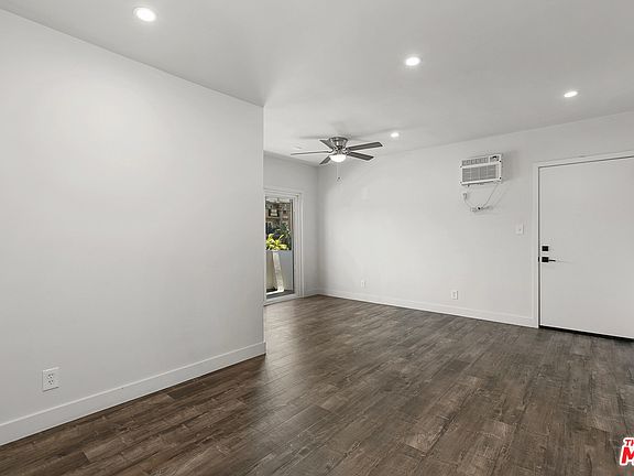2nd image of 9337 National Blvd #5