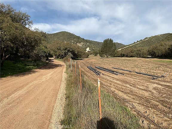 2nd image of 62700 Lockwood San Lucas Rd