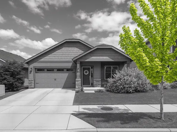 2514 NW Ivy Way, Redmond, OR 97756