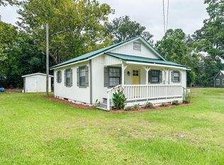 123 E Hart Ave, Geneva, AL 36340