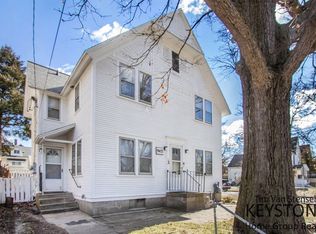 942 Madison Ave SE, Grand Rapids, MI 49507
