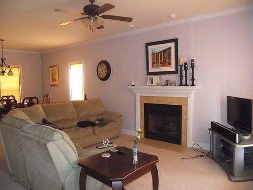 4th image of 104 Sparkling Brook Way