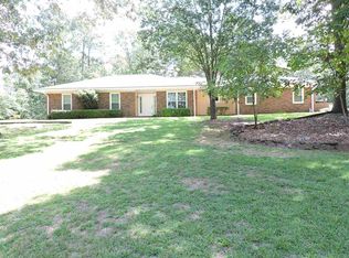 212 Horseshoe Dr, Warner Robins, GA 31093