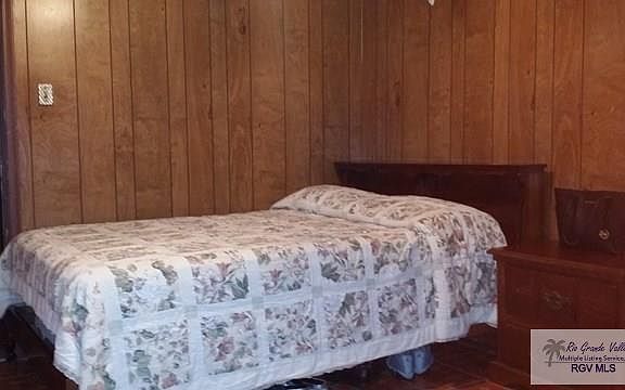 5th image of 558 Villa Verde Dr