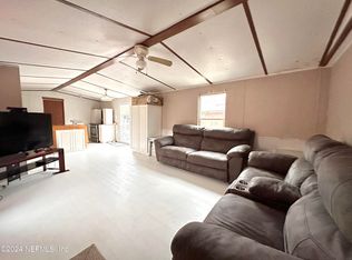 5701 Lisa Lynn Rd, Keystone Heights, FL 32656