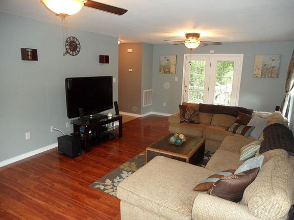 2nd image of 10031 Old Quarter Ln