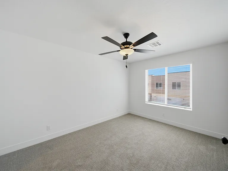 895 W Boxthorn Dr — Photo 34