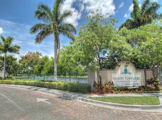 954 Tortuga Ln, Riviera Beach, FL 33404