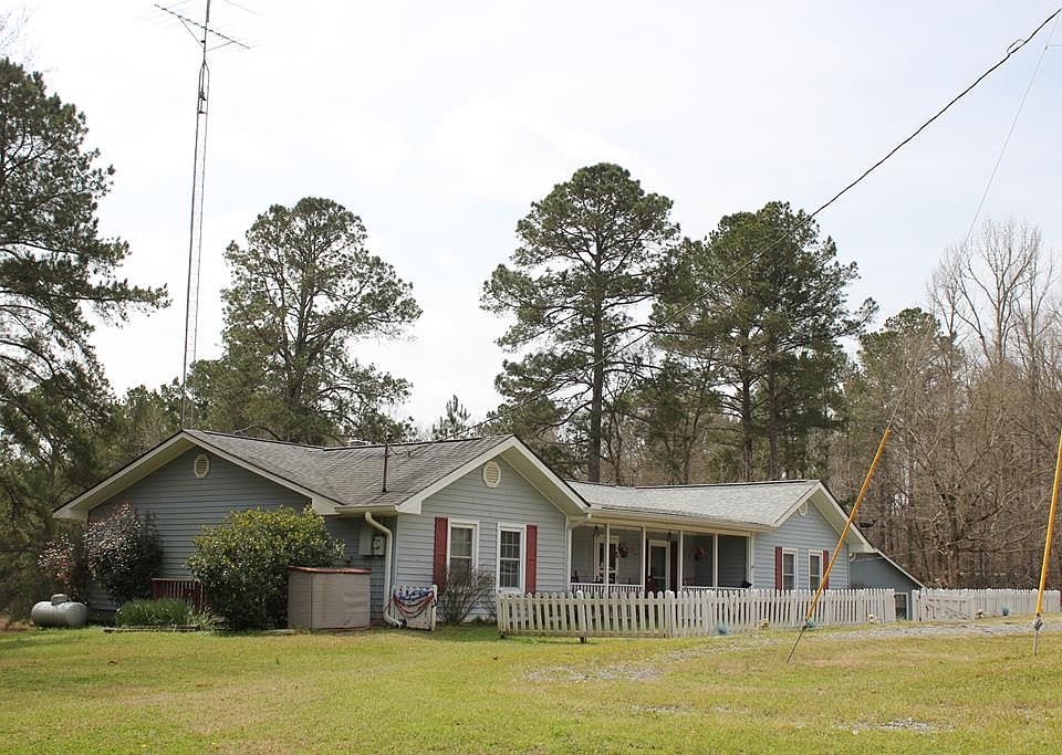 2nd image of 217 Cox Woodland Rd