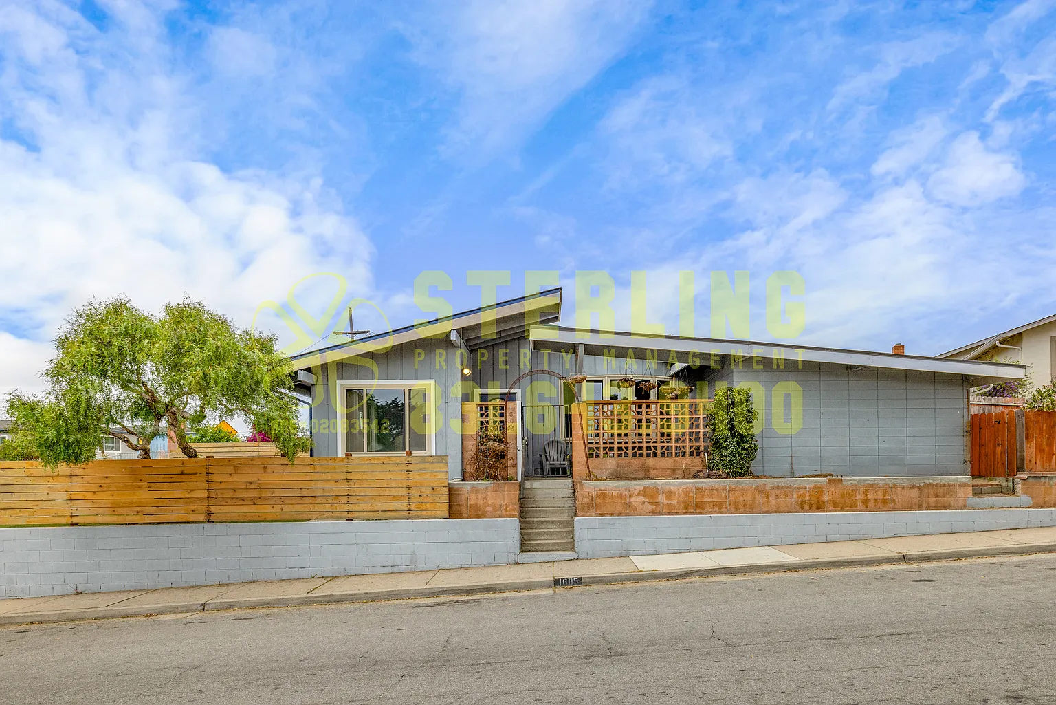1605 Broadway Ave photo 1