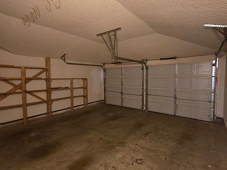 4536 General Maloney Cir — Photo 25