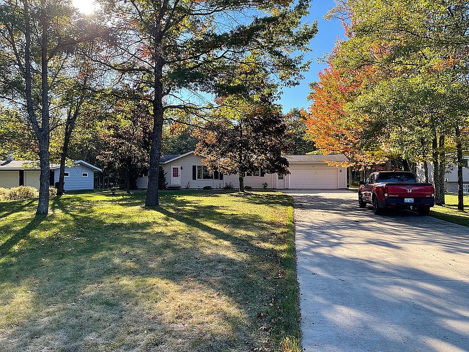 7619 N Bluff Dr 5, Gladstone, MI 49837 Zillow