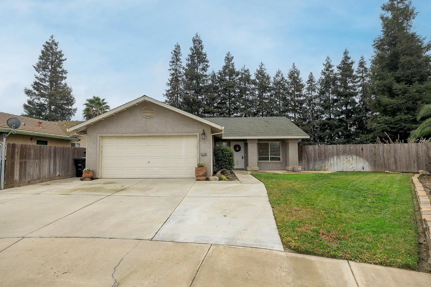 12204 Goldmine Ave photo 1