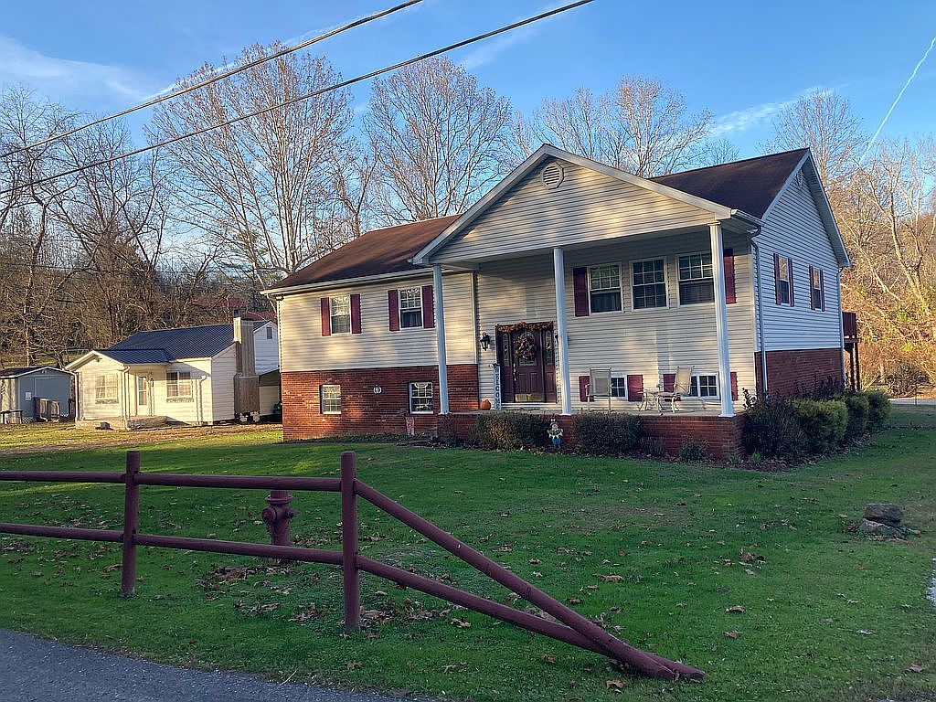 686 Moore Rd, Lavalette, WV 25535 Zillow