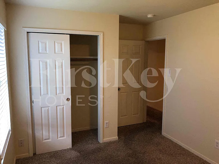 1123 Intrepid Oak Ln — Photo 17