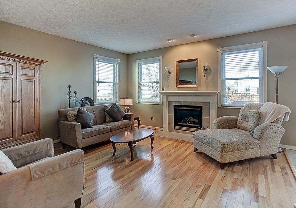 1st image of 2101 Eastover Ln
