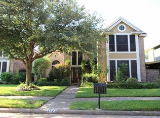 4722 Cashel Castle Dr, Houston, TX 77069