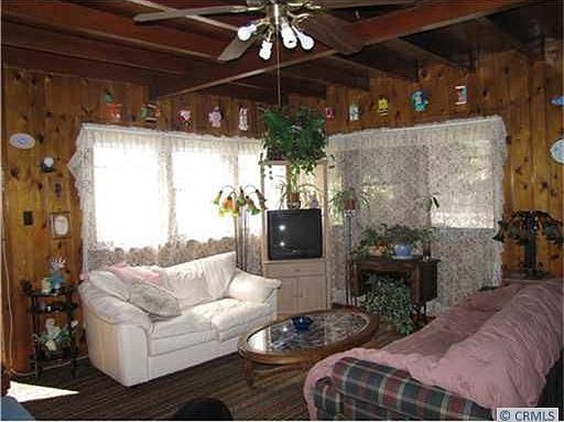 2nd image of 521 Garrick Way