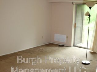 5091 Sanlin Dr, Coraopolis, PA 15108