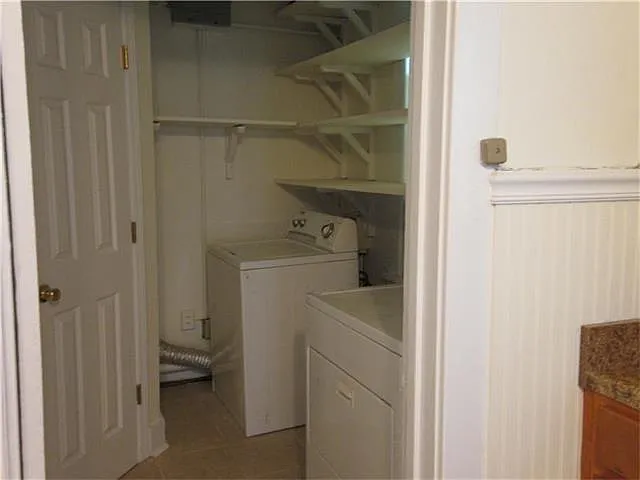 5422 Clara St — Photo 7